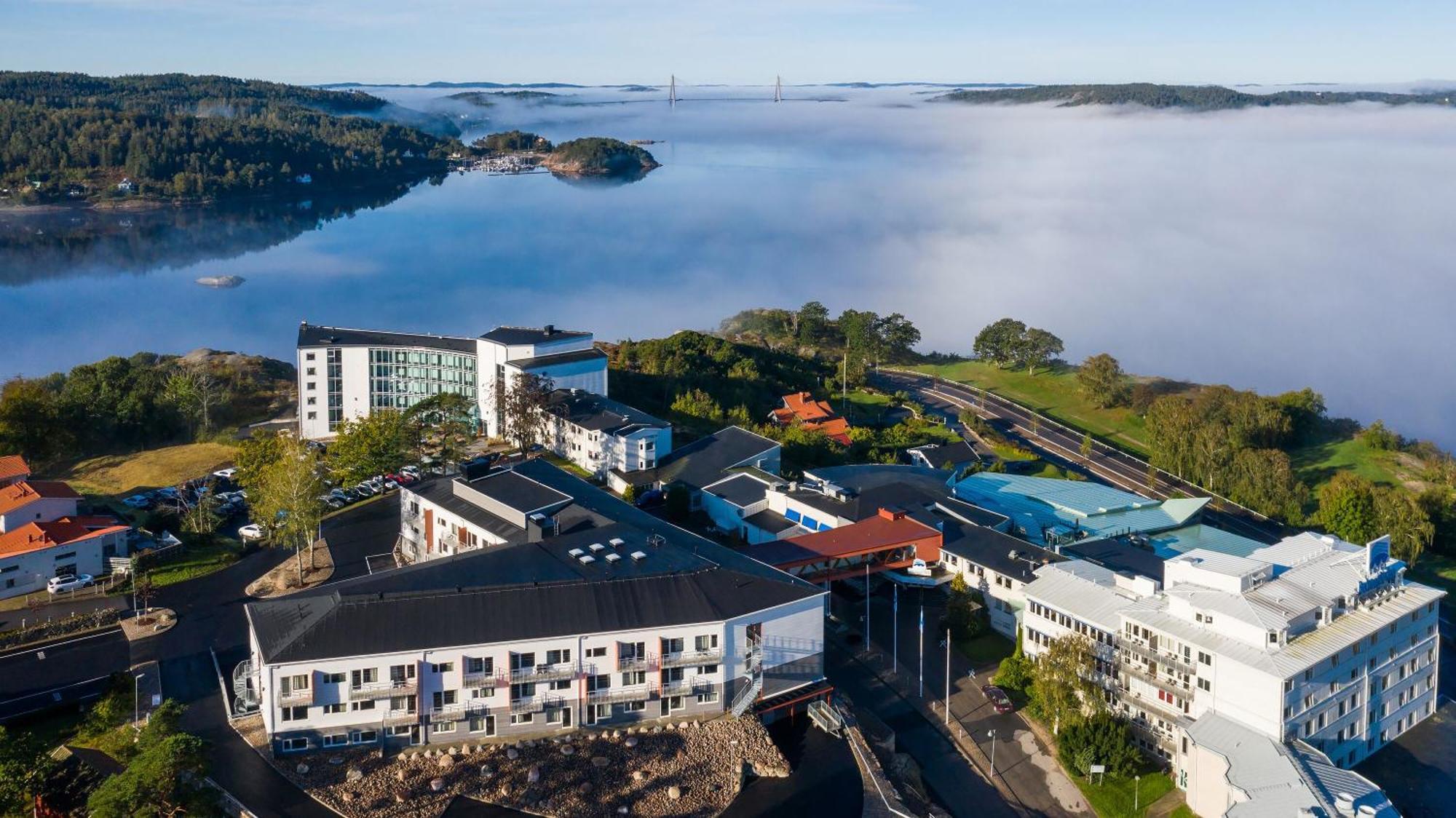 Bohusgarden Hotell & Konferens Uddevalla Exterior photo