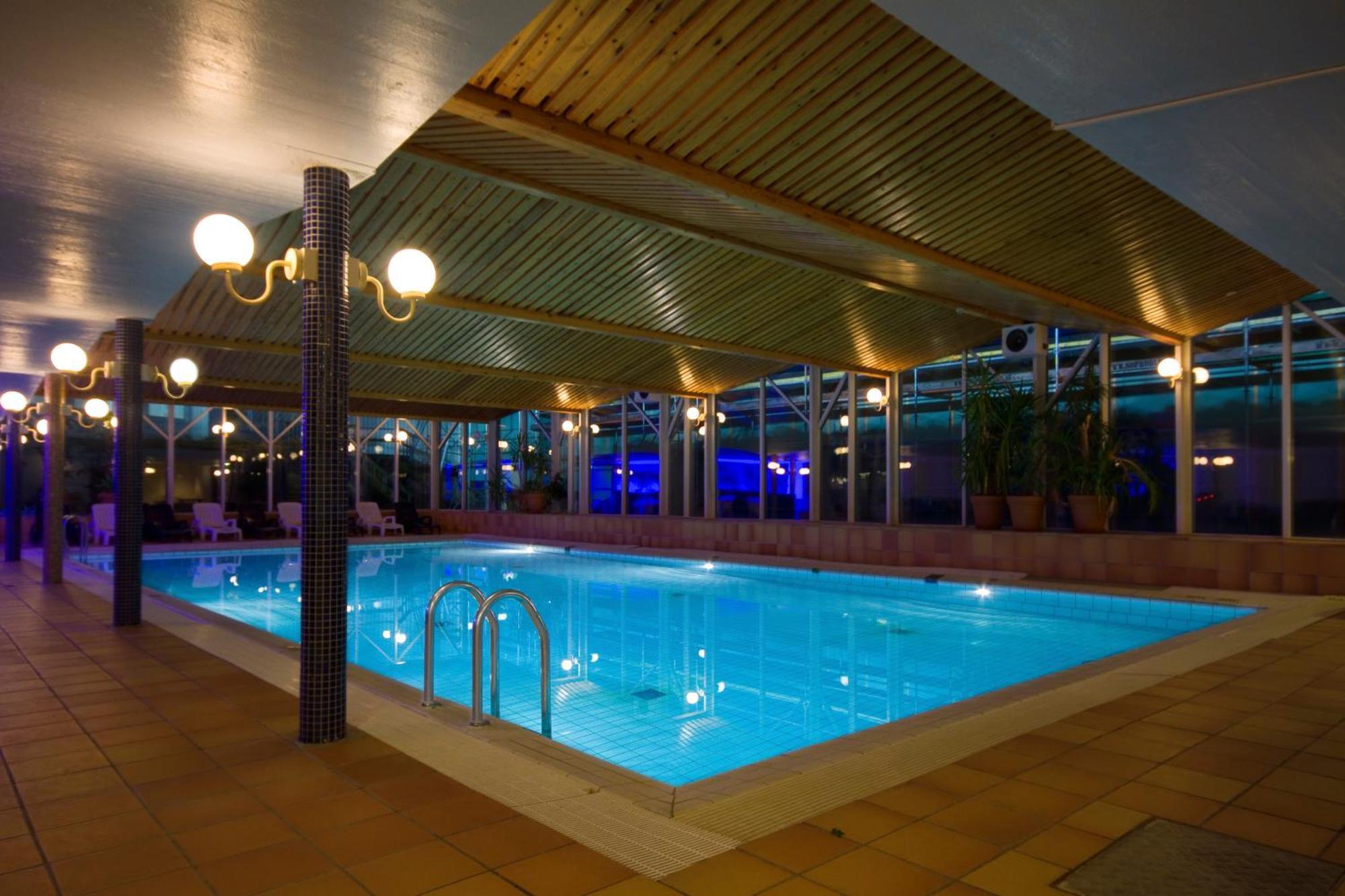 Bohusgarden Hotell & Konferens Uddevalla Facilities photo