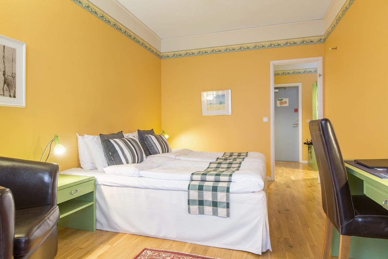 Bohusgarden Hotell & Konferens Uddevalla Room photo
